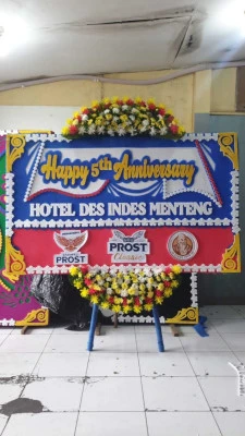 Papan Bunga di Kampung Melayu