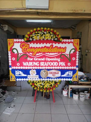 Papan Bunga di Kampung Melayu